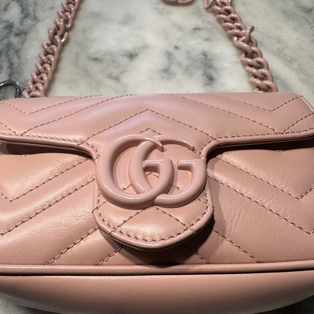 Gucci Pink Chevron Quilted Leather Crossbody Bag - Picture 6 of 11